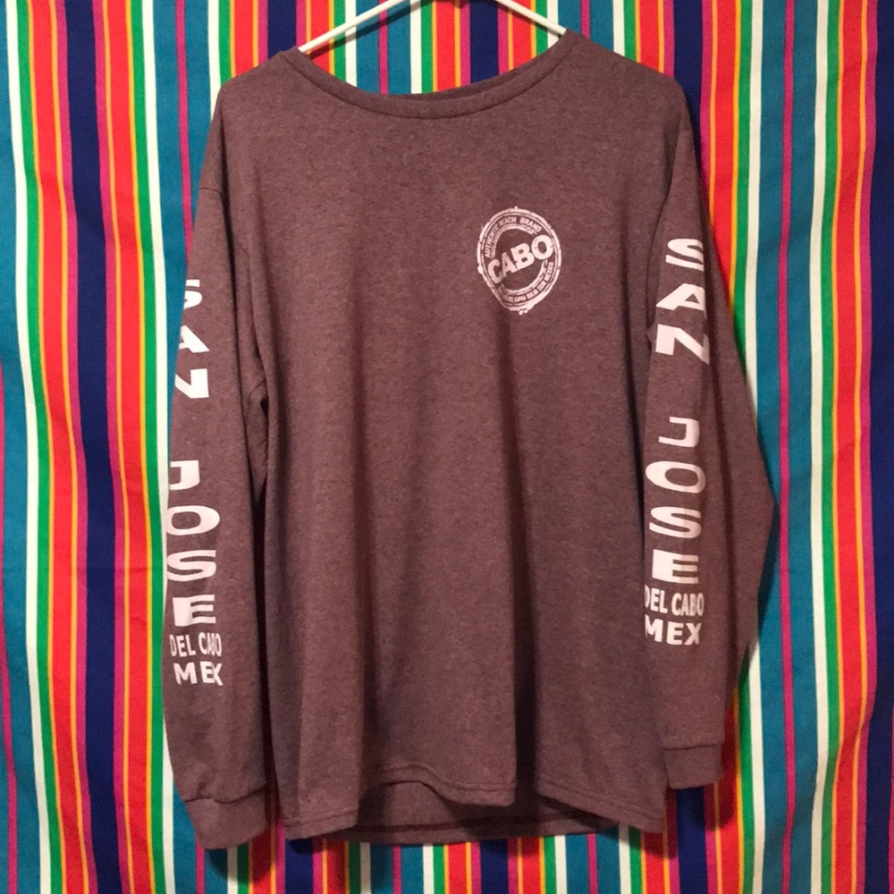 Burgundy authentic Cabo graphic L/s